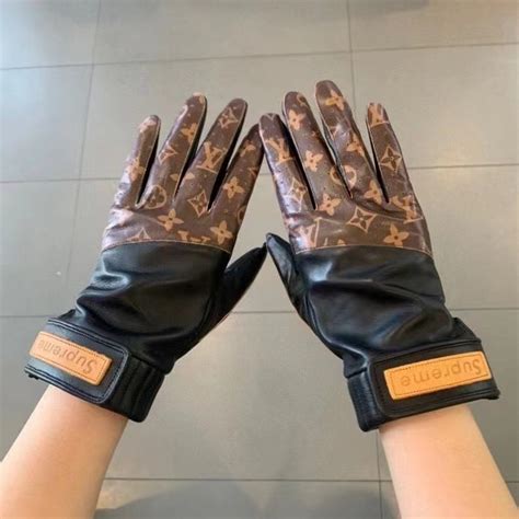 cubrebocas louis vuitton|louis vuitton gloves for women.